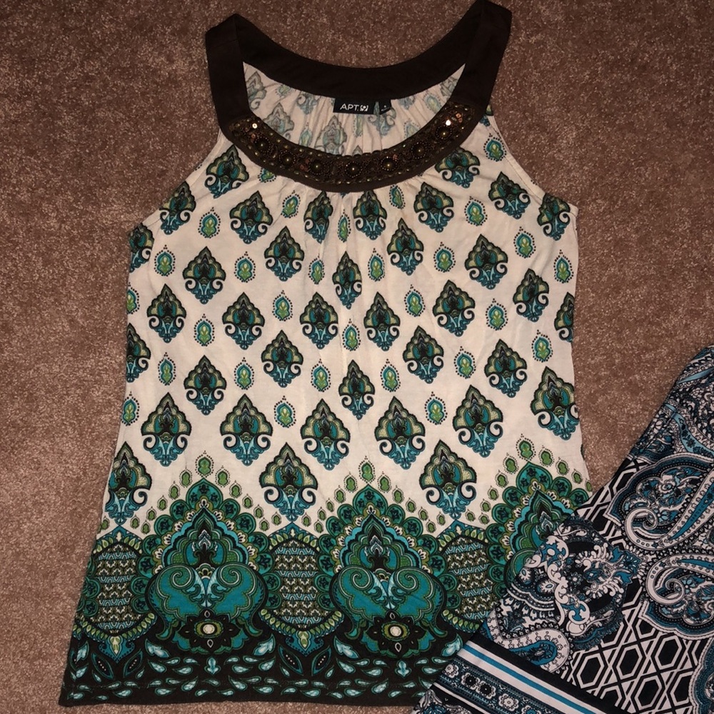 Two Apt 9 small tops - Picture 4 of 5